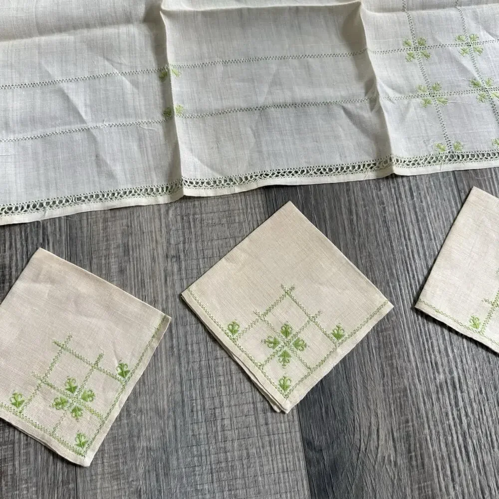 VTG 5 Piece Linen Set Square Tea Tablecloth 4 Napkins Hand Embroidery Lace Trim